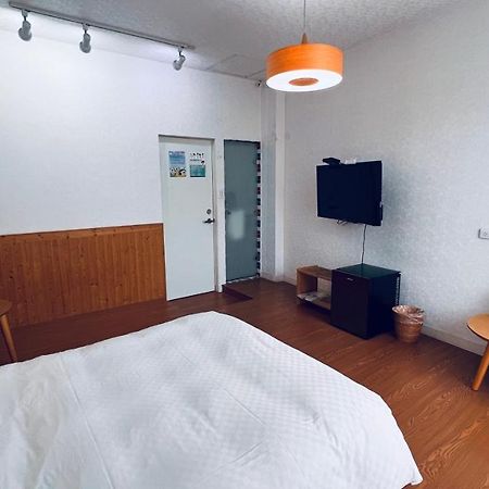 Rainbow Island Appartement Tainan Buitenkant foto