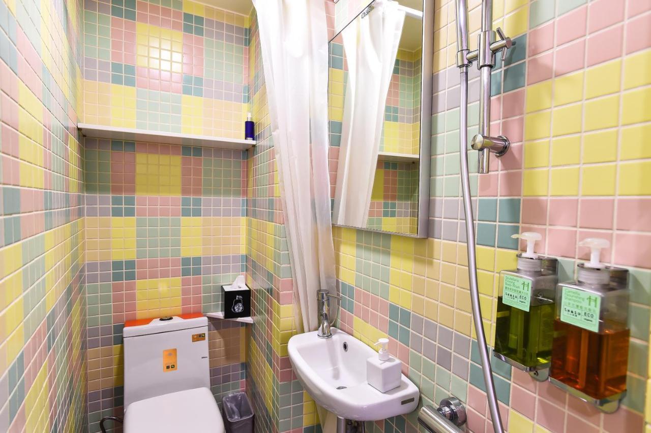 Rainbow Island Appartement Tainan Buitenkant foto
